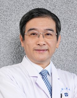 程雷