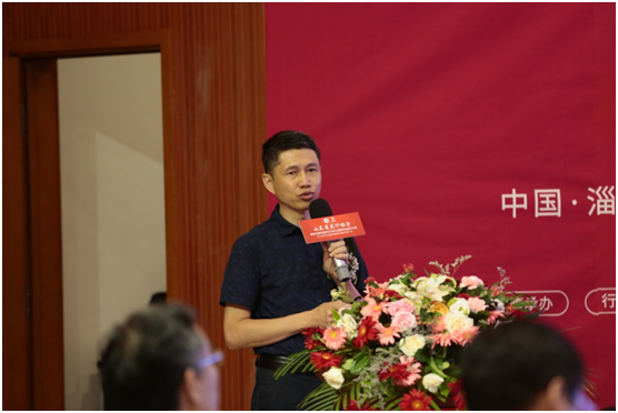 专家.jpg